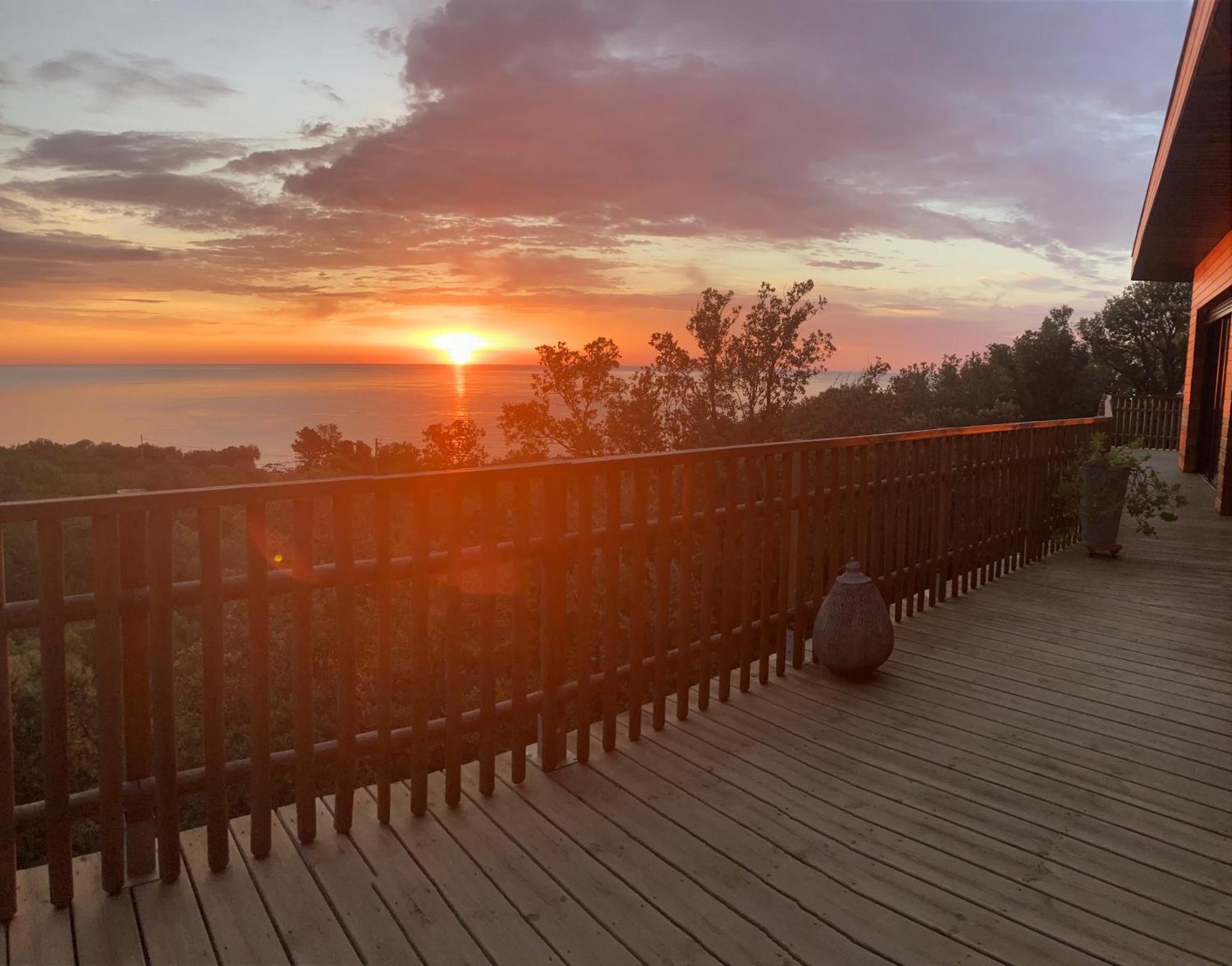 Villa L'Alpana En Bois Vue Mer A 180 Degres Sari-Solenzara Exteriér fotografie